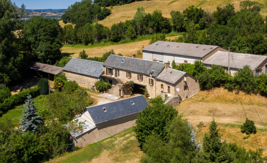 sale Corps de ferme Severac D'aveyron - Photo 2