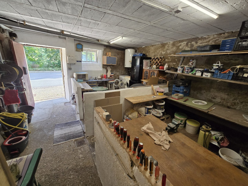 sale Maison rénovée Salmiech - Photo 14