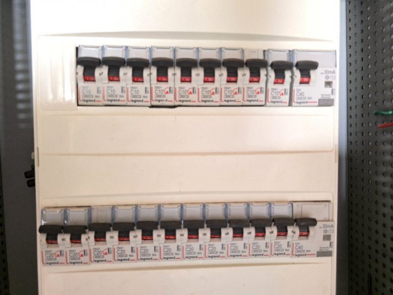 sale Maison et dépendances Centres - Photo 14