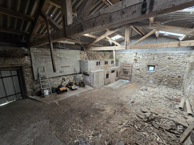 vente Maison et dépendances Auriac Lagast - Photo 16