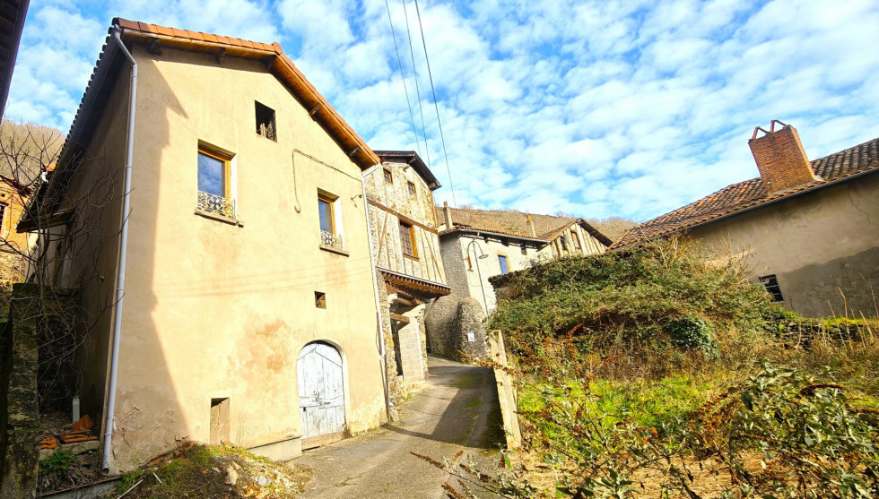 vente Maison à rénover Livinhac Le Haut - Photo 1