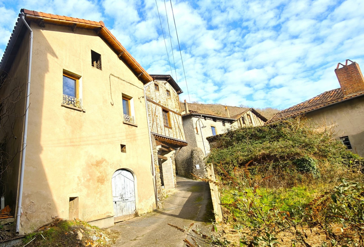 vente Maison à rénover Livinhac Le Haut - Photo 1