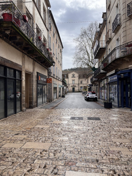 location Local commercial Figeac - Photo 1