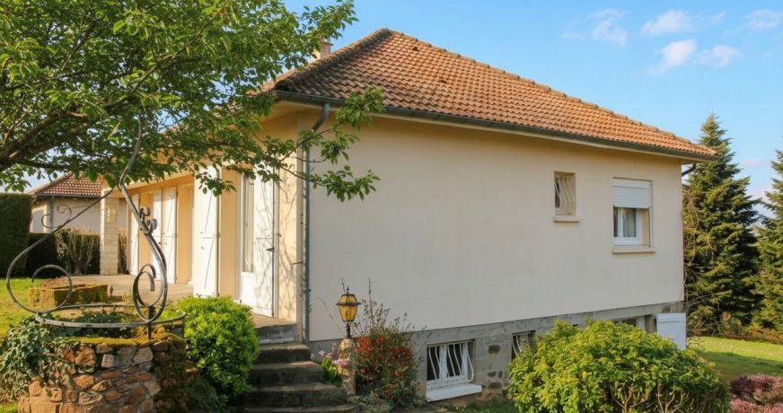 vente Maison de village Flagnac