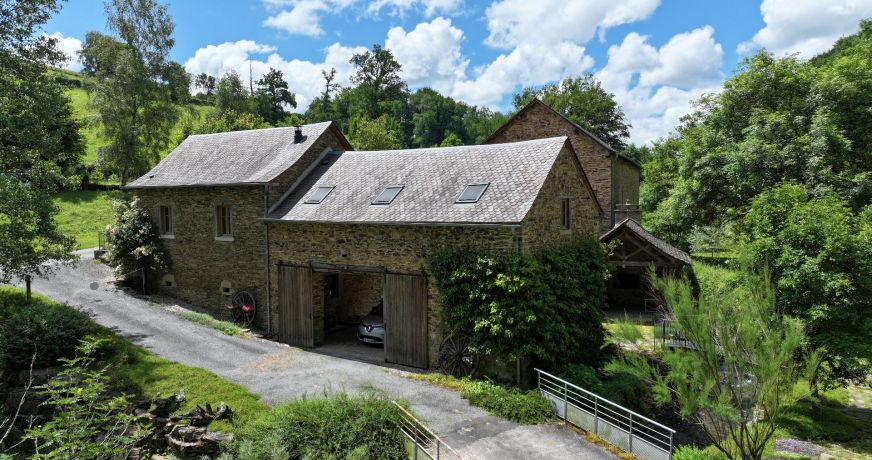 vente Immeuble mixte Arvieu