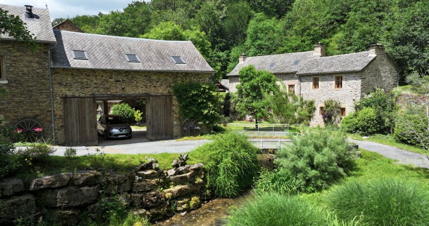 vente Immeuble mixte Arvieu