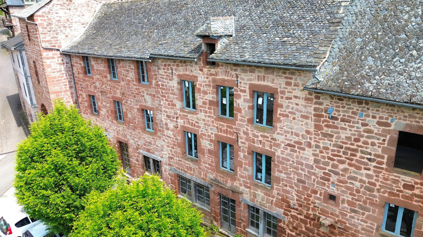 vente Immeuble à rénover Villecomtal - Photo 2