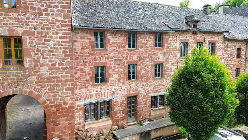 vente Immeuble à rénover Villecomtal - Photo 3