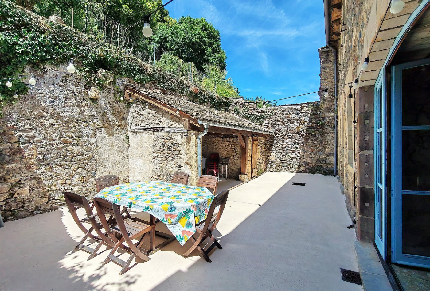 vente Maison à rénover Saint Geniez D'olt - Photo 2