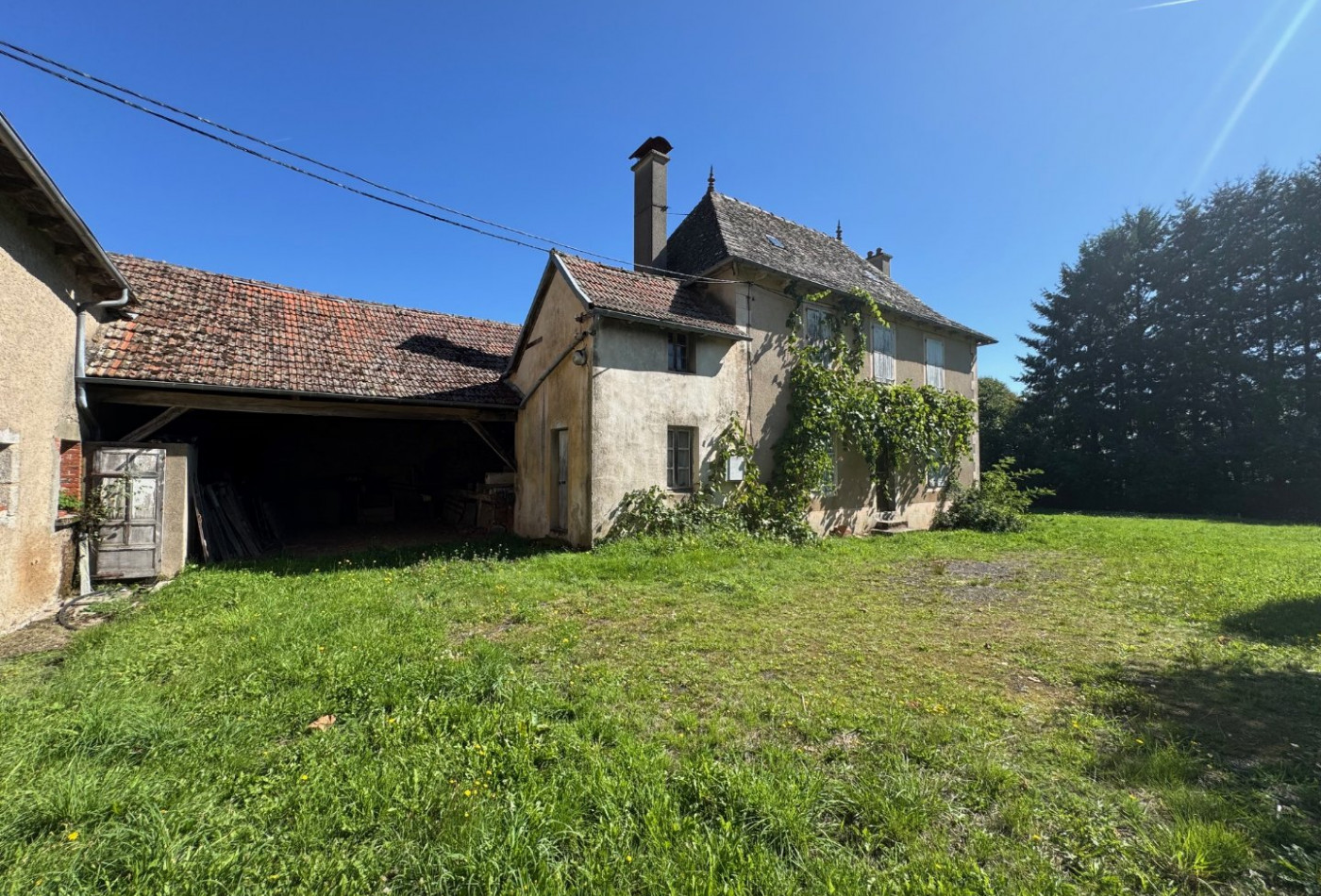 vente Corps de ferme Montsalvy - Photo 3