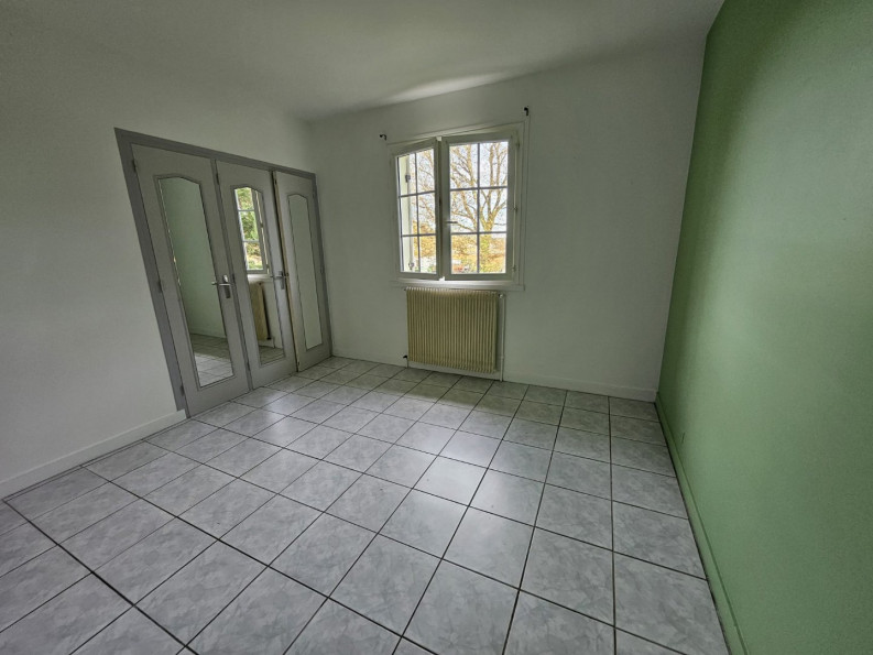 vente Maison Bassilac - Photo 9