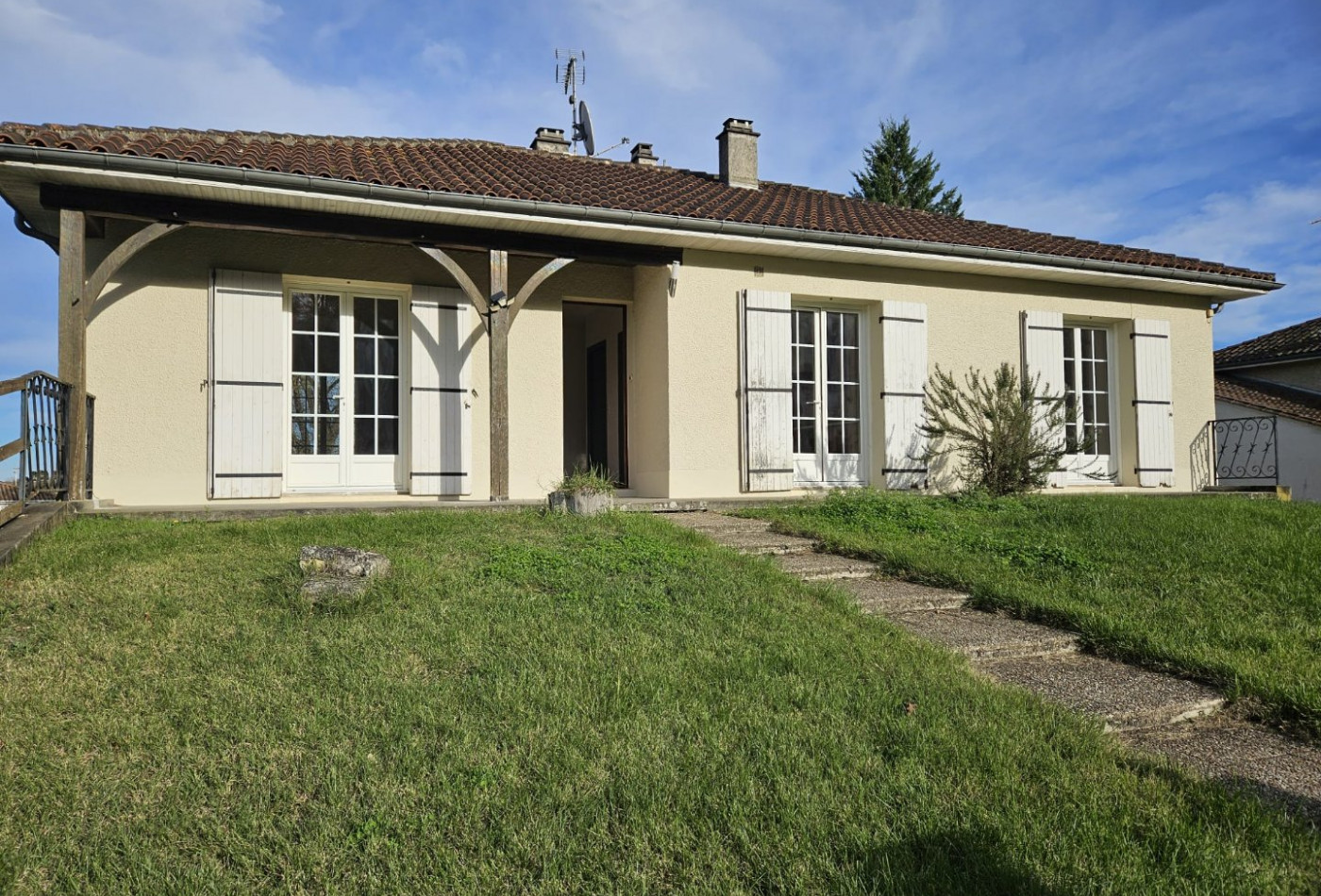 vente Maison Bassilac - Photo 2