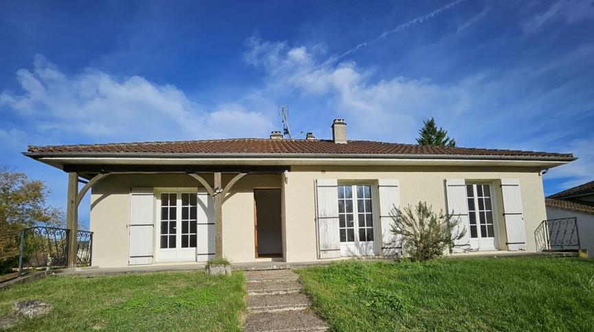 vente Maison Bassilac - Photo 1