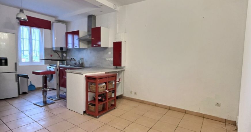 location Maison de ville Castillon La Bataille