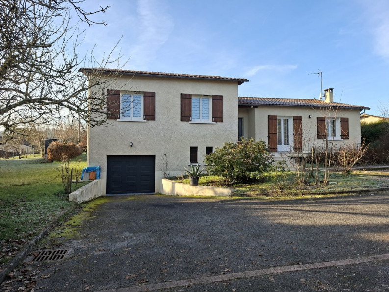 vente Maison Bassilac - Photo 13