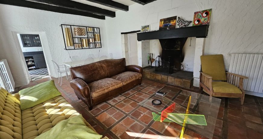 vente Corps de ferme Antonne Et Trigonant