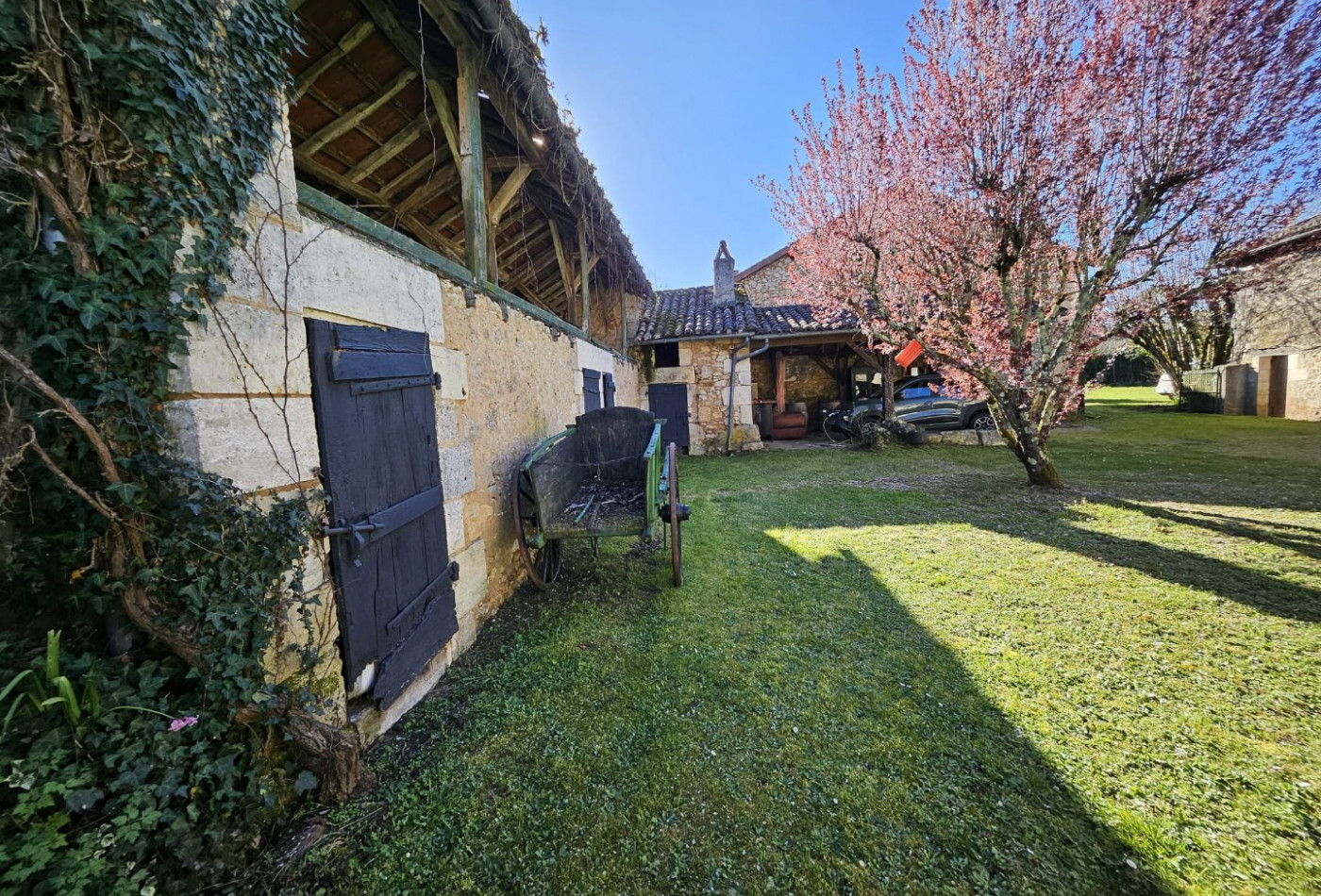vente Corps de ferme Antonne Et Trigonant - Photo 5