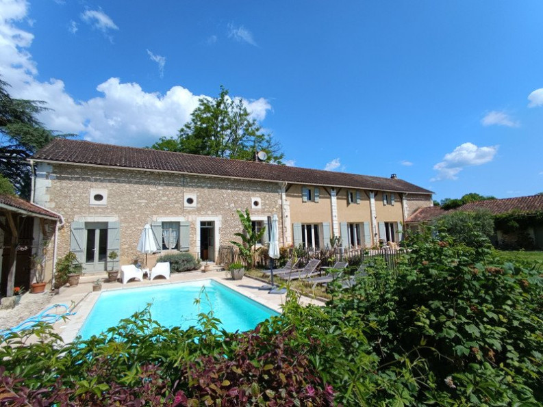 vente Maison Bassilac - Photo 1