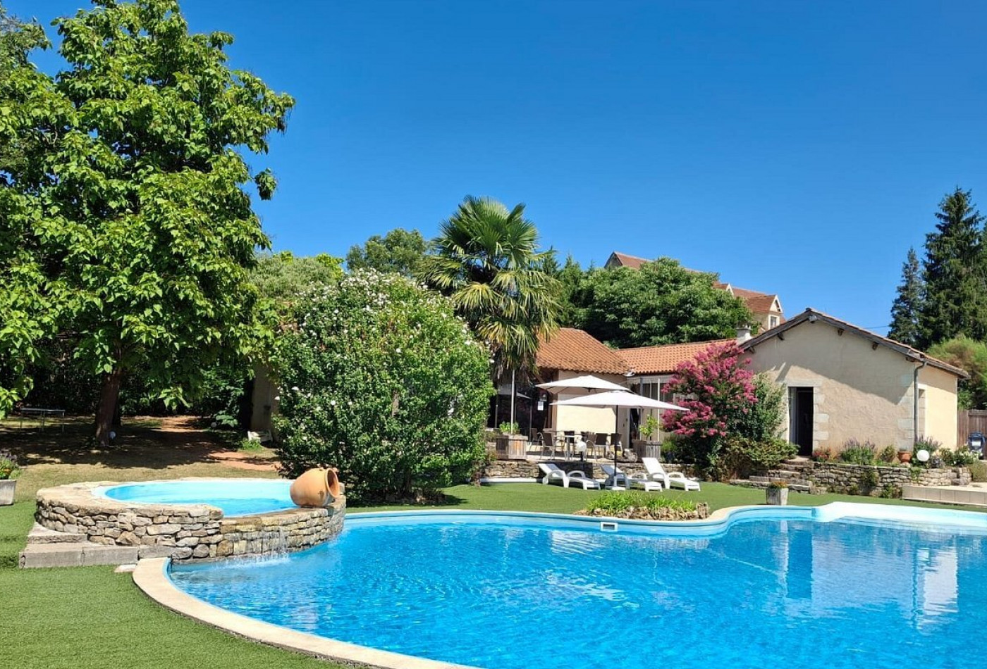 vente Resorts Figeac - Photo 1