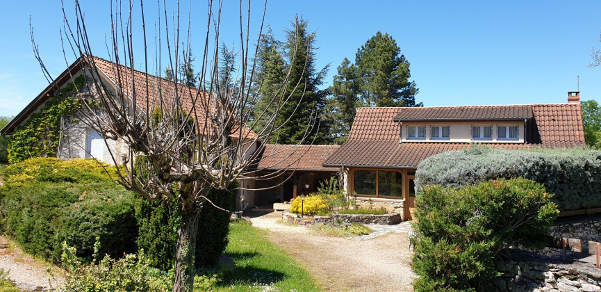 sale Corps de ferme Livernon - Photo 3