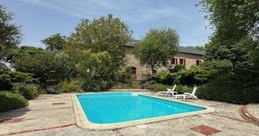 vente Corps de ferme Figeac