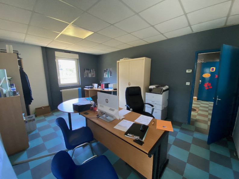 sale Atelier Figeac - Photo 2