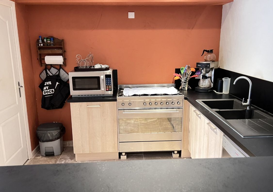 vente Corps de ferme Saint Cere