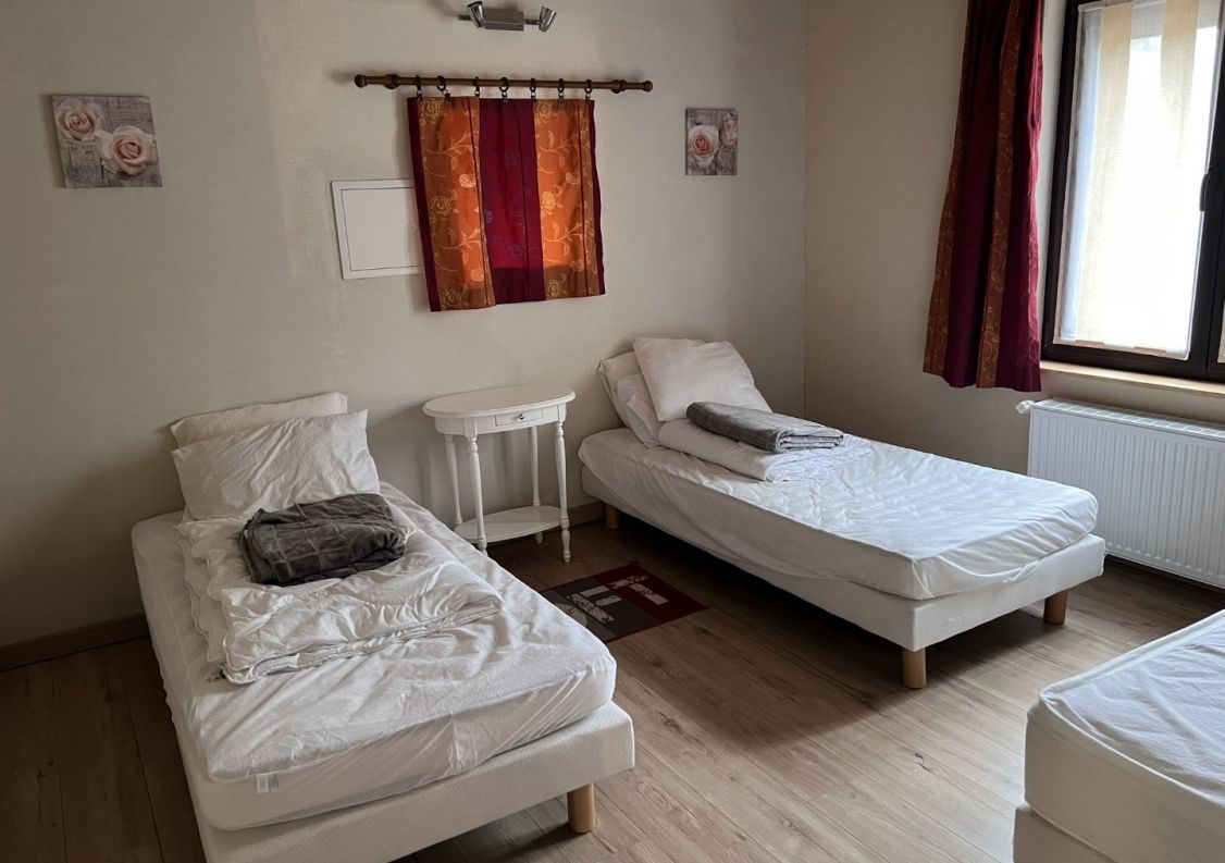 vente Corps de ferme Saint Cere