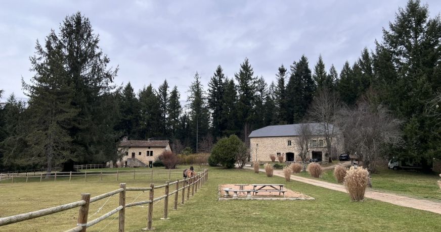 vente Corps de ferme Sousceyrac