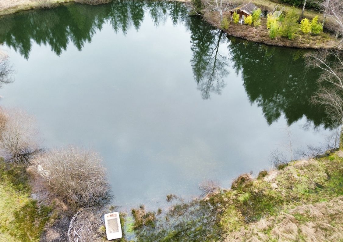 vente Corps de ferme Saint Cere