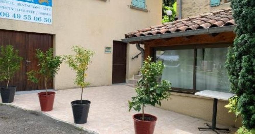 vente Ensemble immobilier Gorses