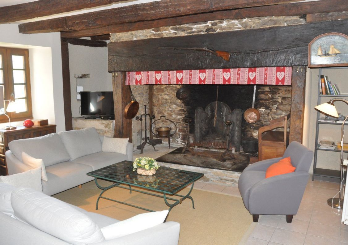 vente Propriété Laval De Cere