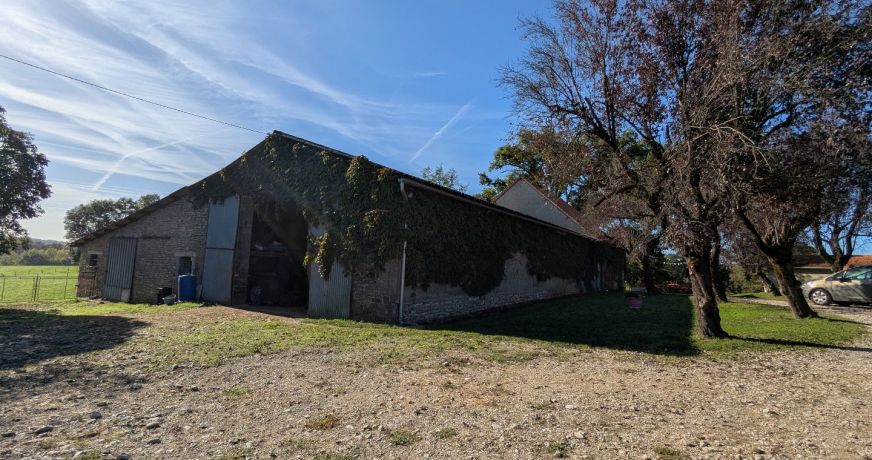 vente Corps de ferme Gramat