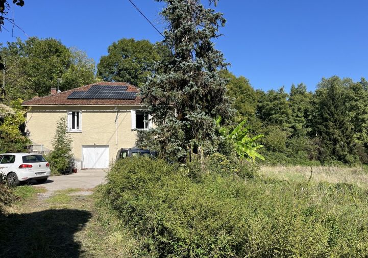 sale Maison de village Lissac Et Mouret