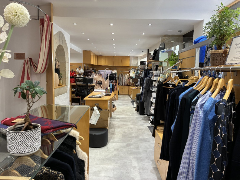 vente Lingerie Figeac - Photo 1