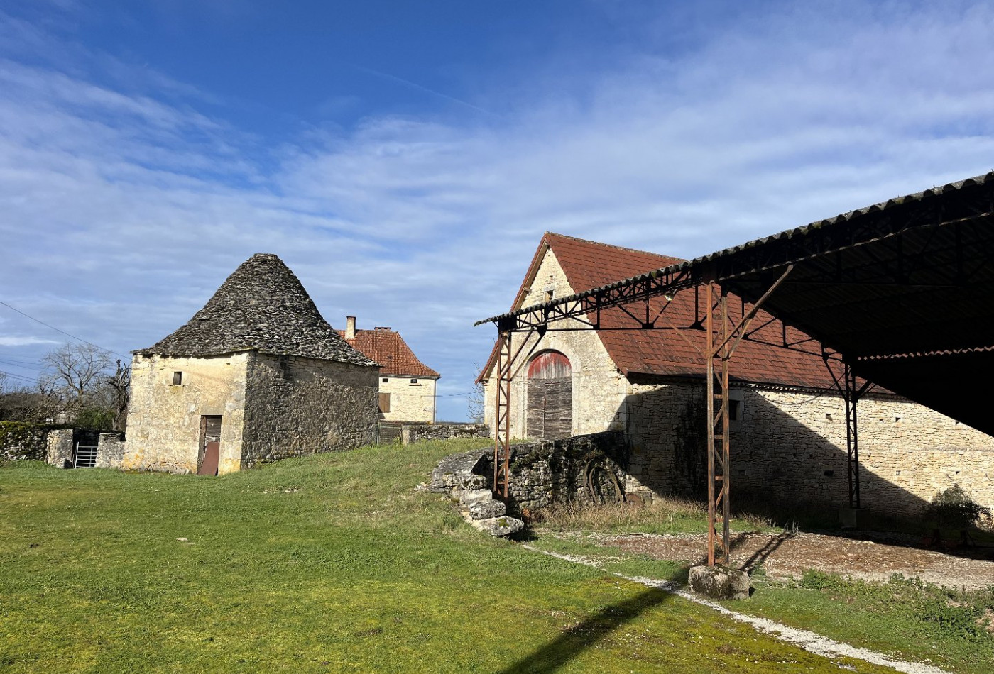 vente Corps de ferme Livernon - Photo 2