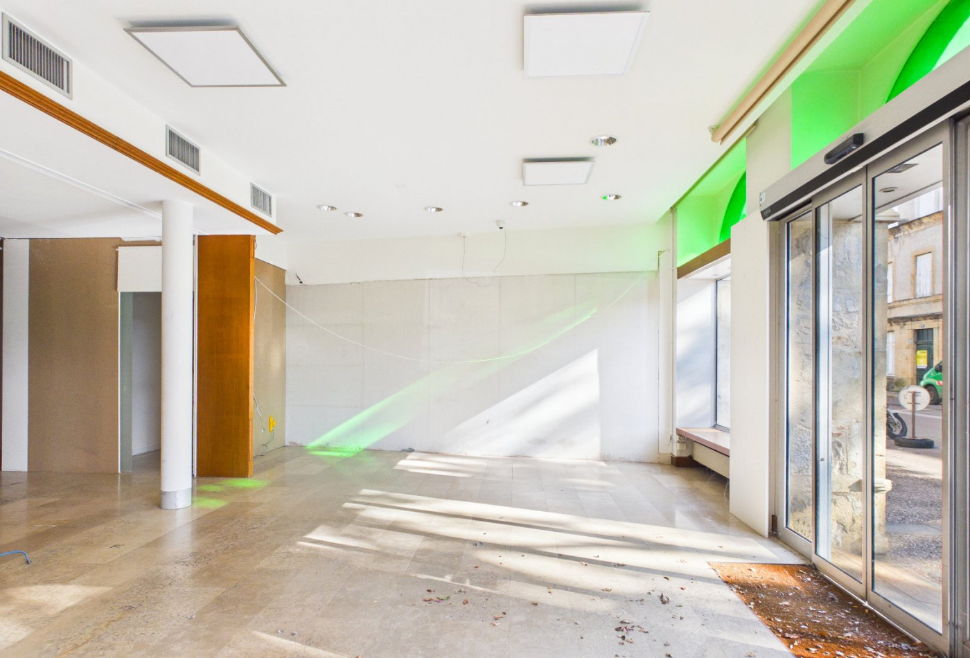 vente Local commercial Saint Cere - Photo 2