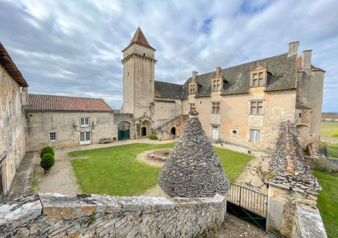Vente De Chateaux Dans L Aveyron Lot Tarn Aude Hamilton Vente De Chateaux Dans L Aveyron Lot Tarn Aude Hamilton