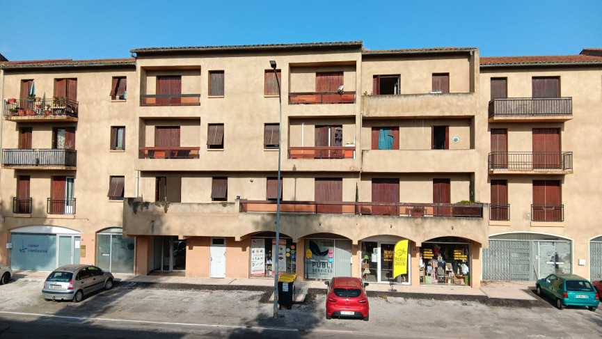 sale Appartement Fleurance - Photo 2