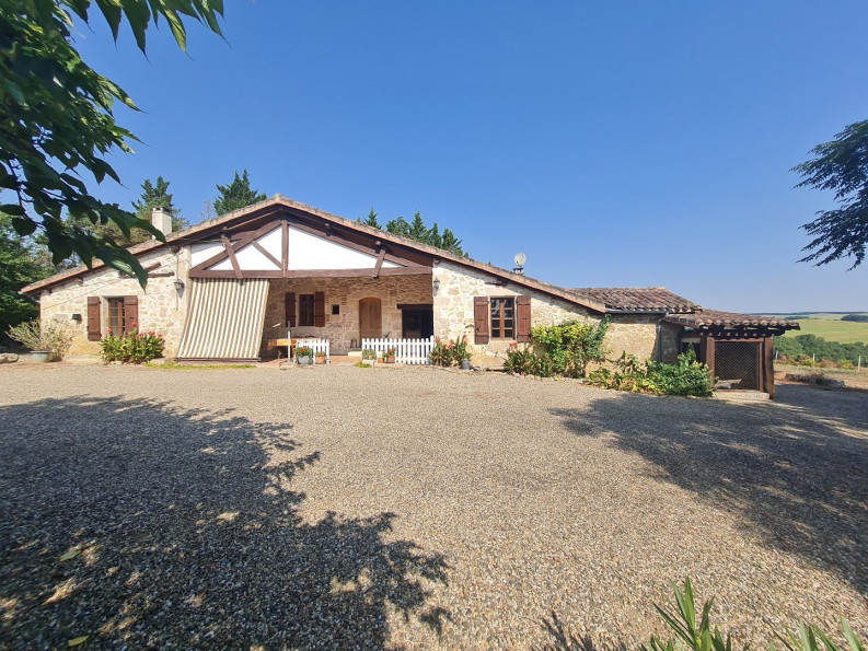 sale Maison et dépendances Sainte Mere - Photo 2