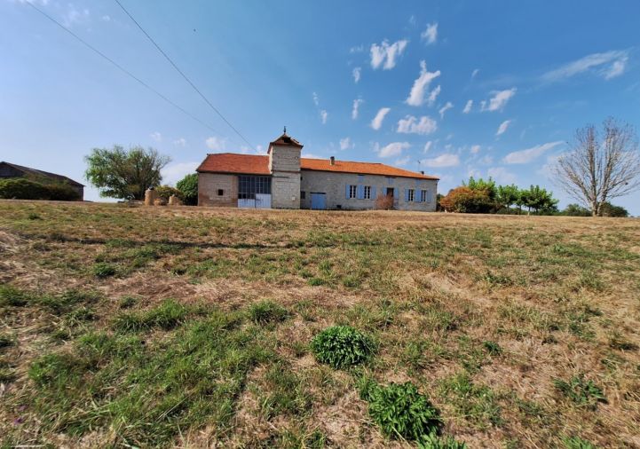 vente Demeure de ville et village Fals