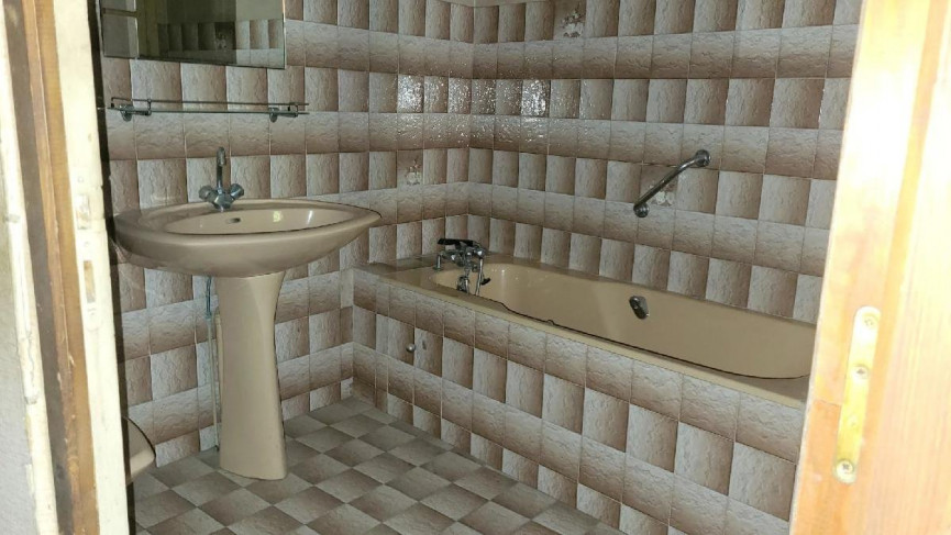 sale Maison à rénover Castelnau Barbarens - Photo 3