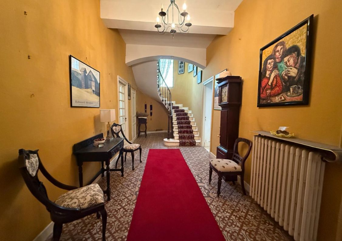 vente Demeure de ville et village Moux