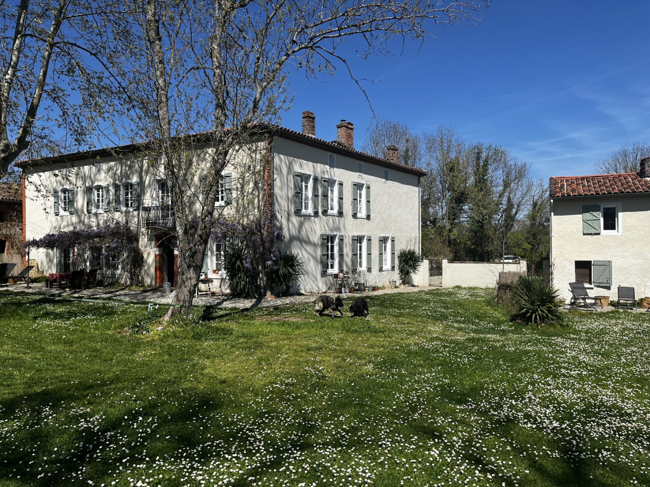 vente Domaine Carla Bayle - Photo 3