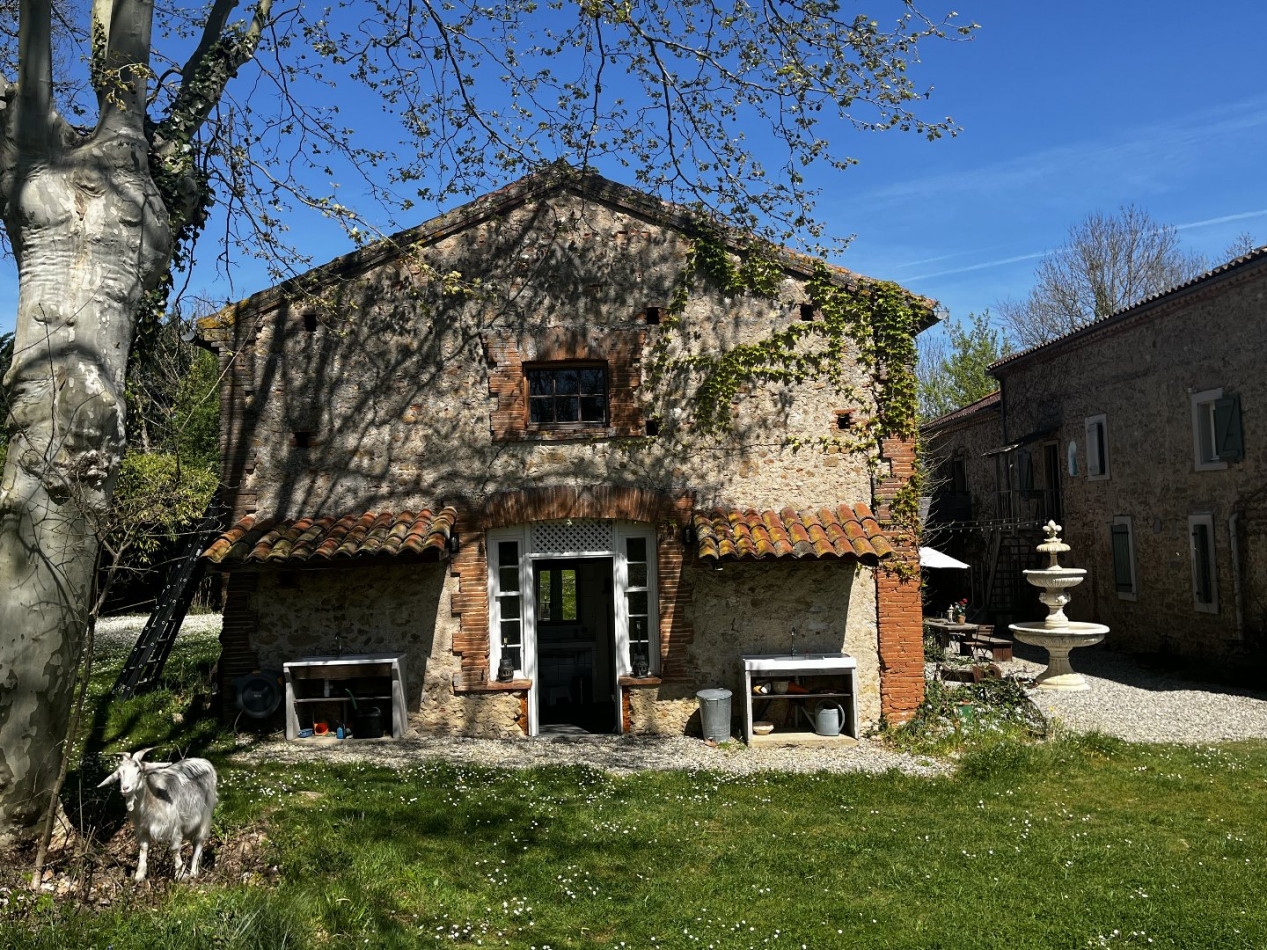 vente Domaine Carla Bayle - Photo 14