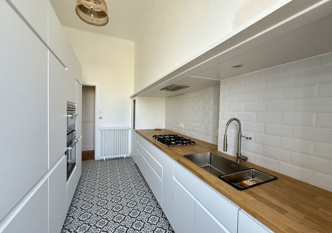 vente Appartement bourgeois Carcassonne