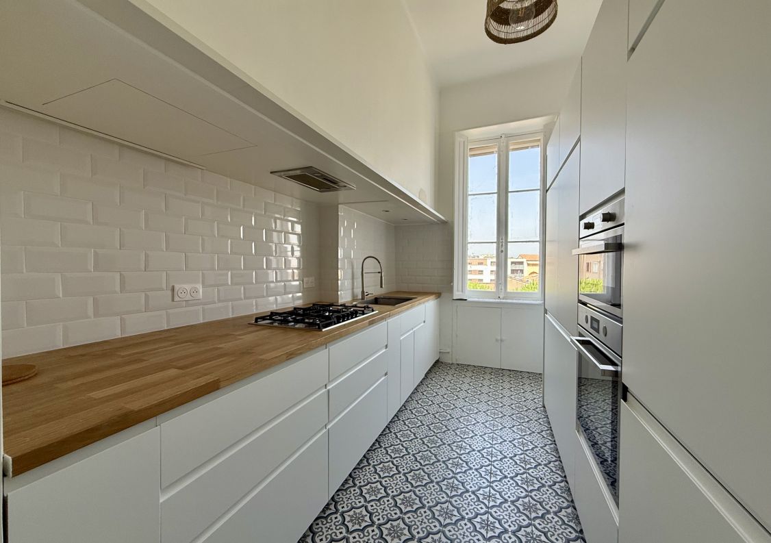 vente Appartement bourgeois Carcassonne