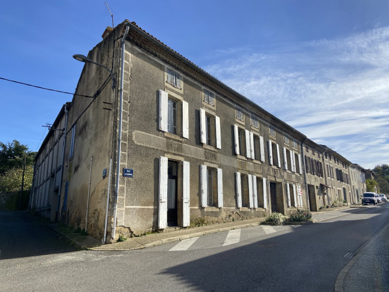 sale Maison de caractère Belpech - Photo 1