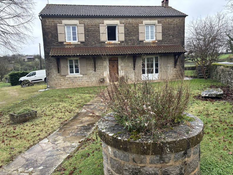 sale Maison Miers - Photo 1