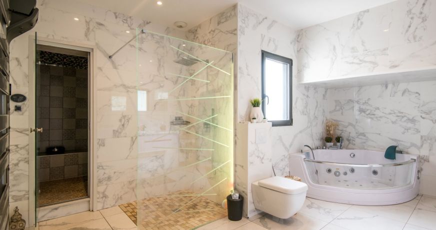 vente Demeure de ville et village Ussac